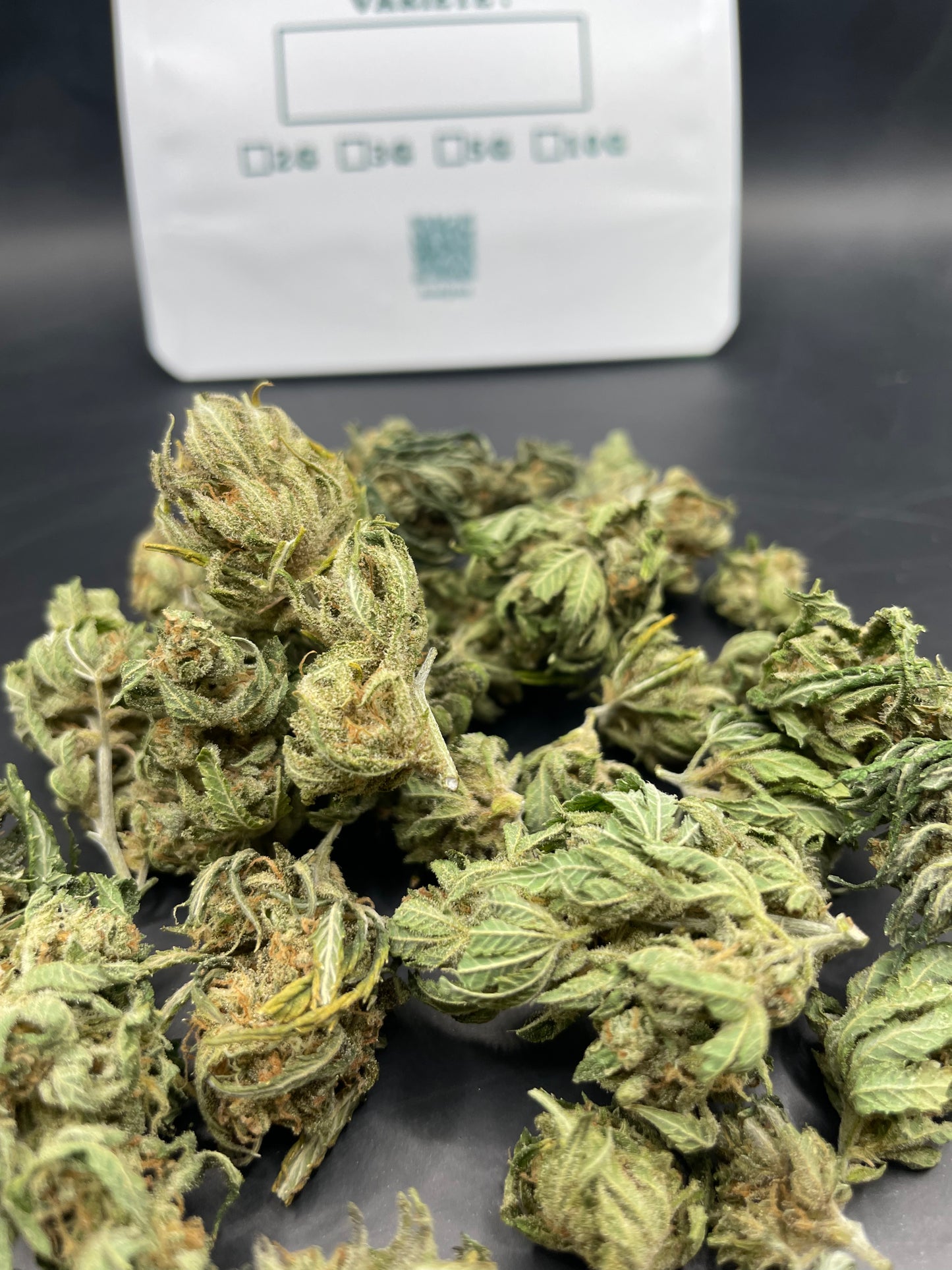 Mini Bud - Wall Flower cbdv Indoor