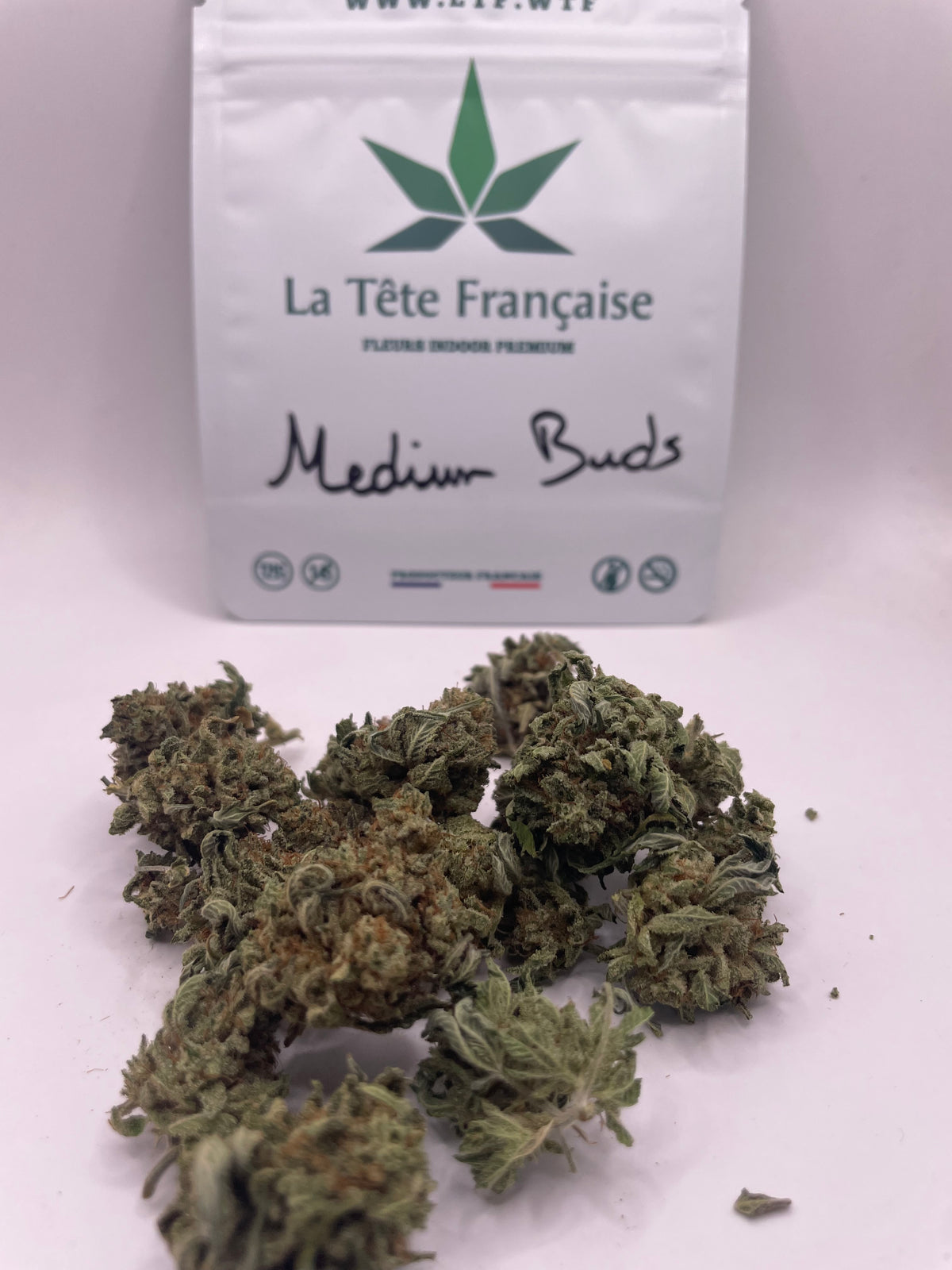 Medium Buds Strawberry Donuts, photo 1