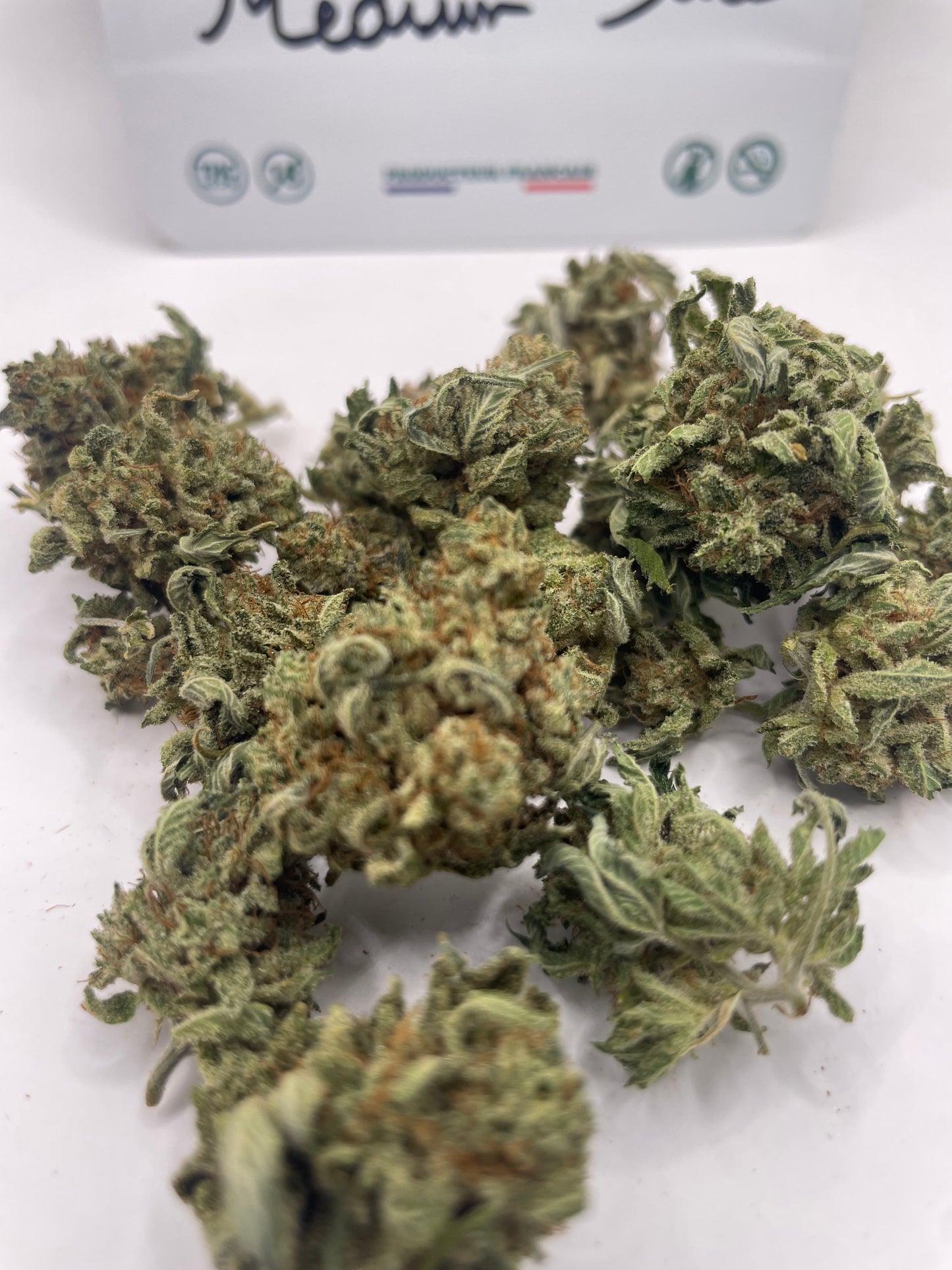 Medium Buds - Strawberry Donuts