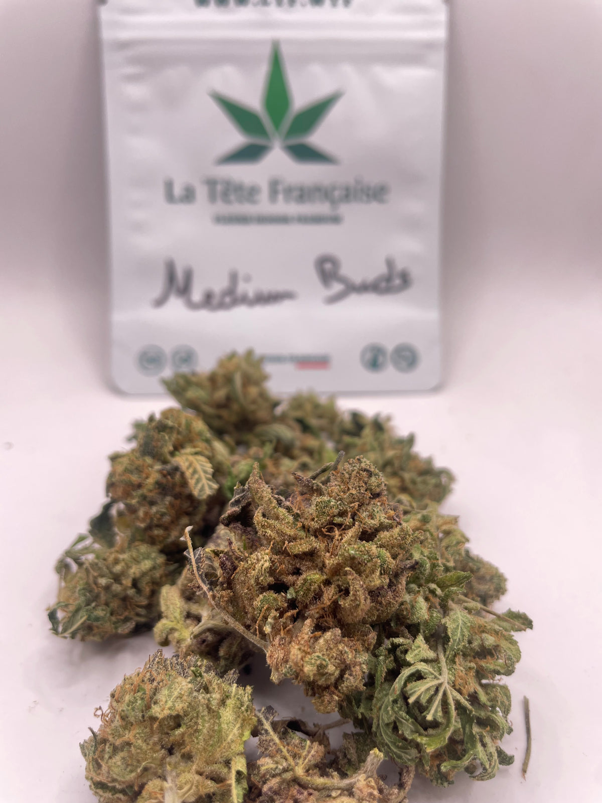 Medium Buds - Tomahawk