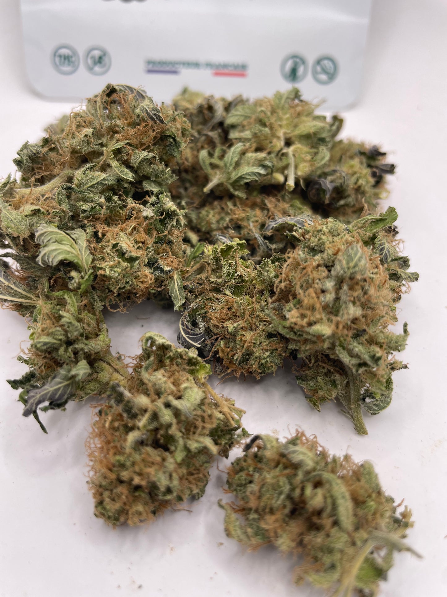 Medium Buds - Apple Sauce